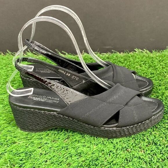 Donald J. Pliner Slingback Woven Wedge Sandals. - Picture 6 of 11